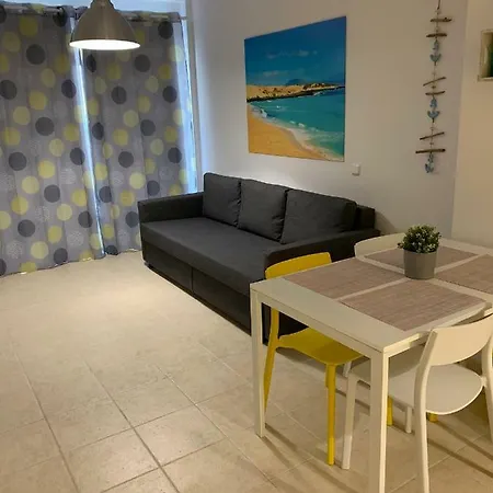 Playa Paraiso Ocean Front Апартаменты Коста Калма